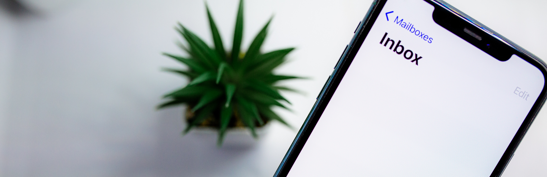 emailing B2B réseaux sociaux newsletters campagne ciblage automatisation conversion analyse 