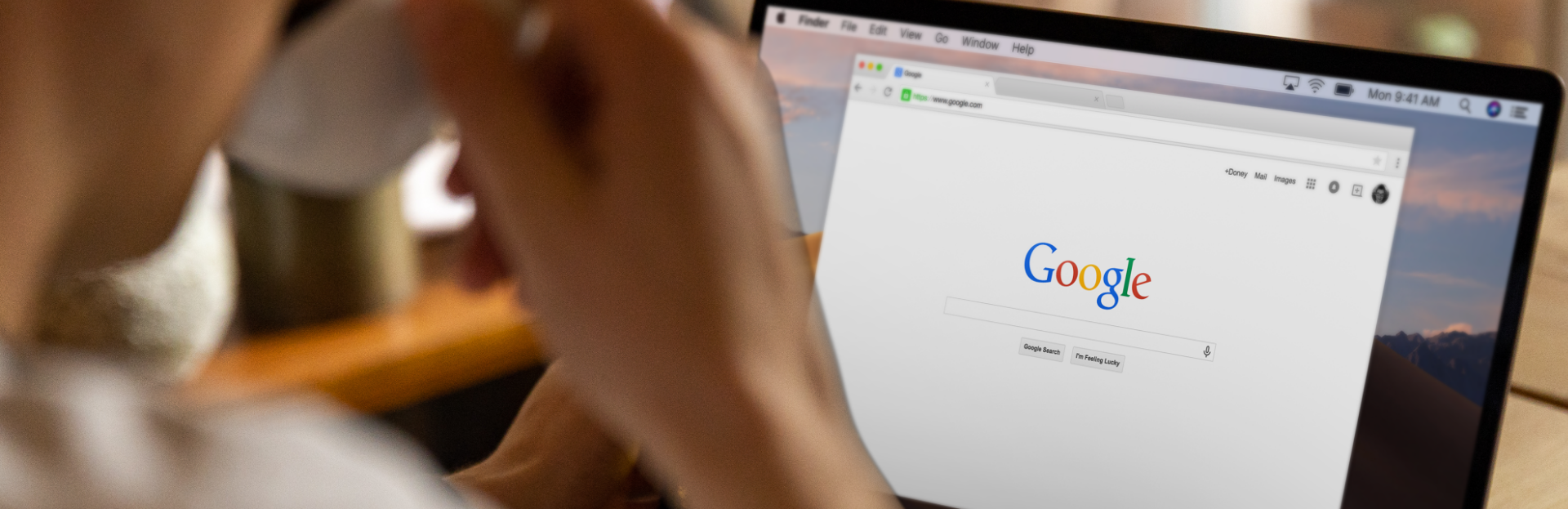 Piliers SEO SEO Google audit mots-clés site articles de blog backlinks notoriété réseaux sociaux